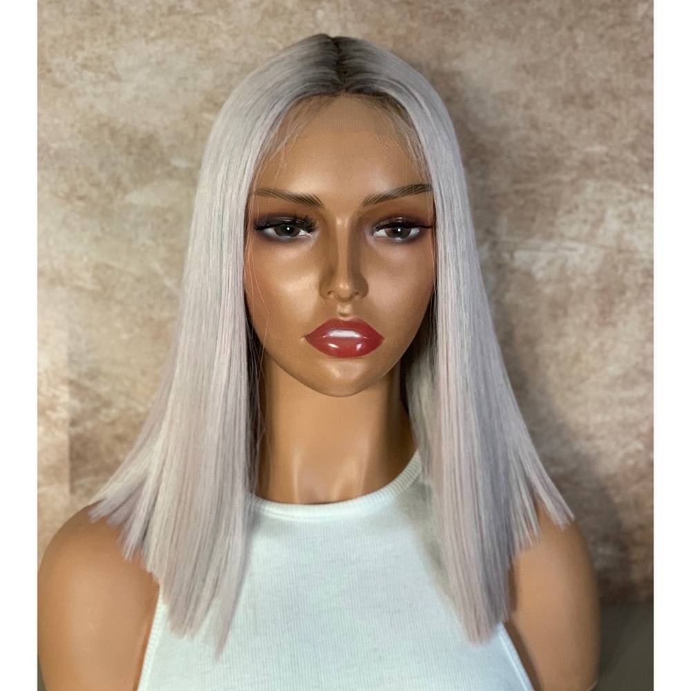 Ombre Platinum Lace Front Bob Wig